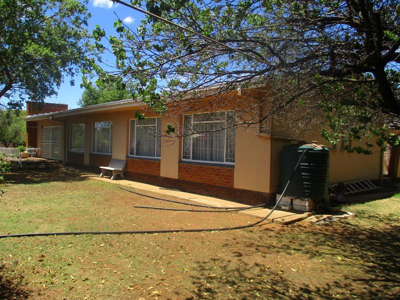 4 Bedroom Property for Sale in Fichardt Park Free State